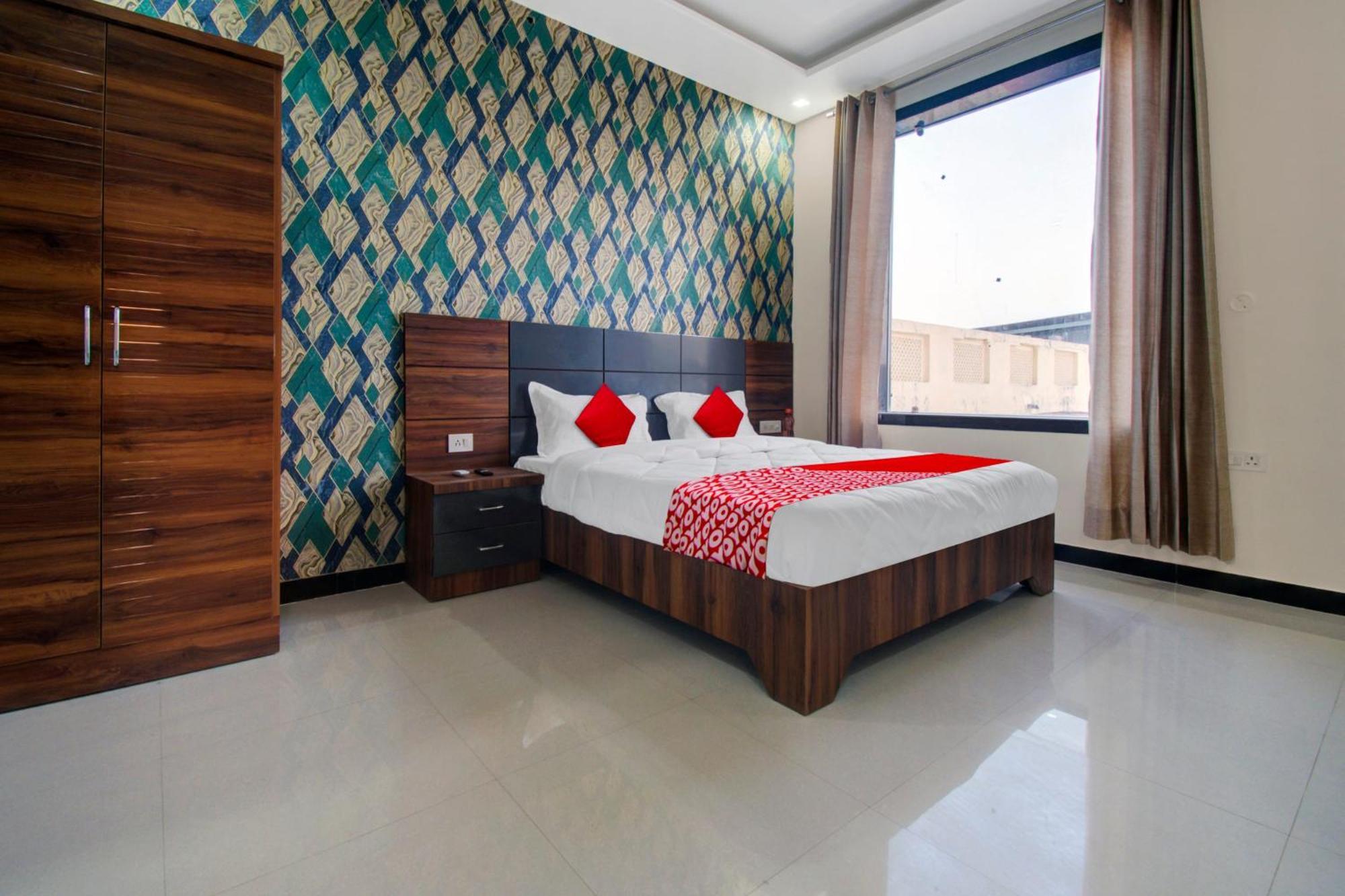 Hotel O Om Palace Τζαϊπούρ Εξωτερικό φωτογραφία