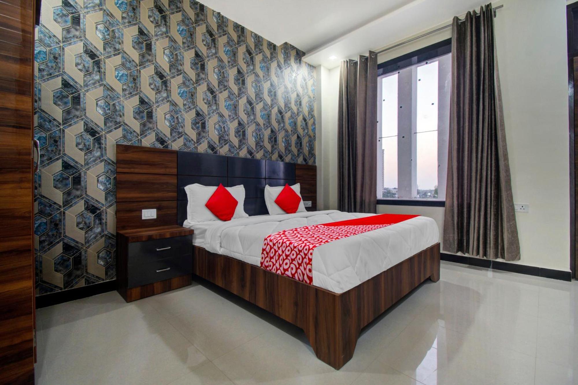Hotel O Om Palace Τζαϊπούρ Εξωτερικό φωτογραφία